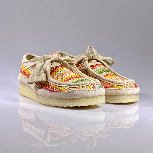WMNS Wallabee Raffia
