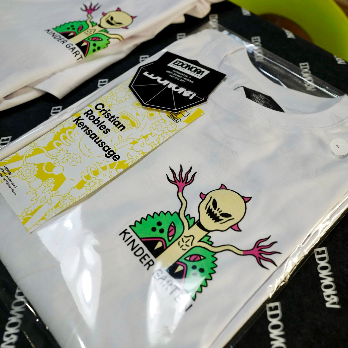 MWIYW #4 / CRISTIAN ROBLES KENSAUSAGE tshirt