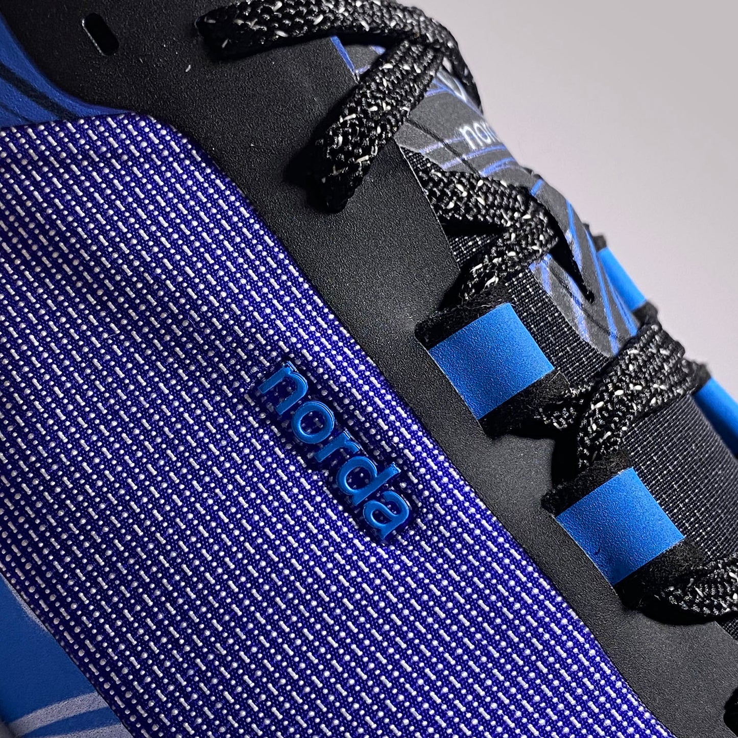 norda 001 RZ M AZURE