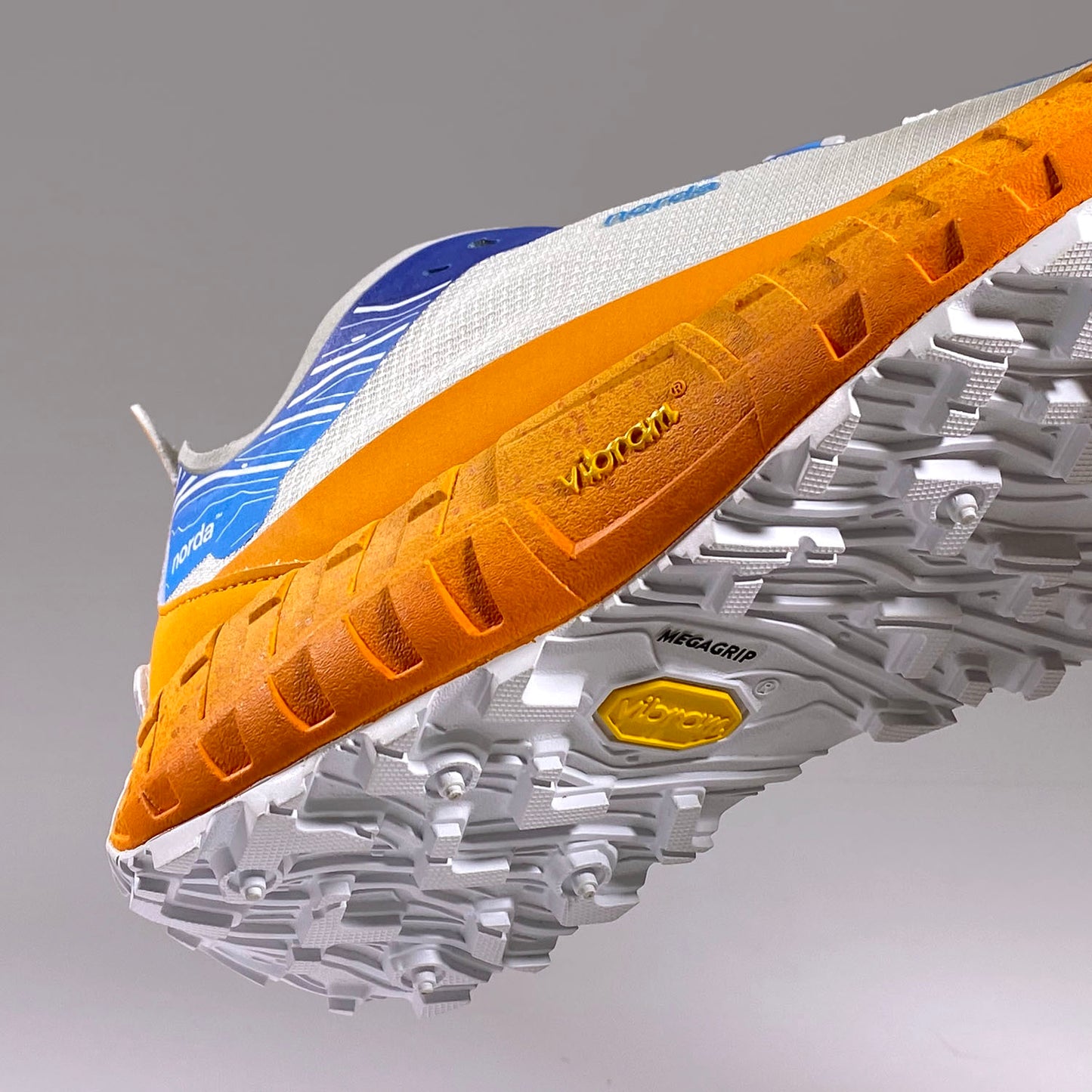 norda 001 RZ x RAY ZAHAB - W 22