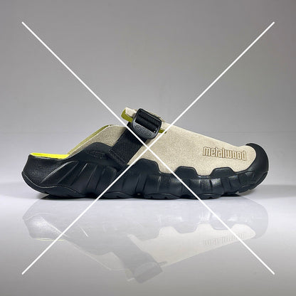 HYPERPORT CLOG LEATHER X METALWOOD