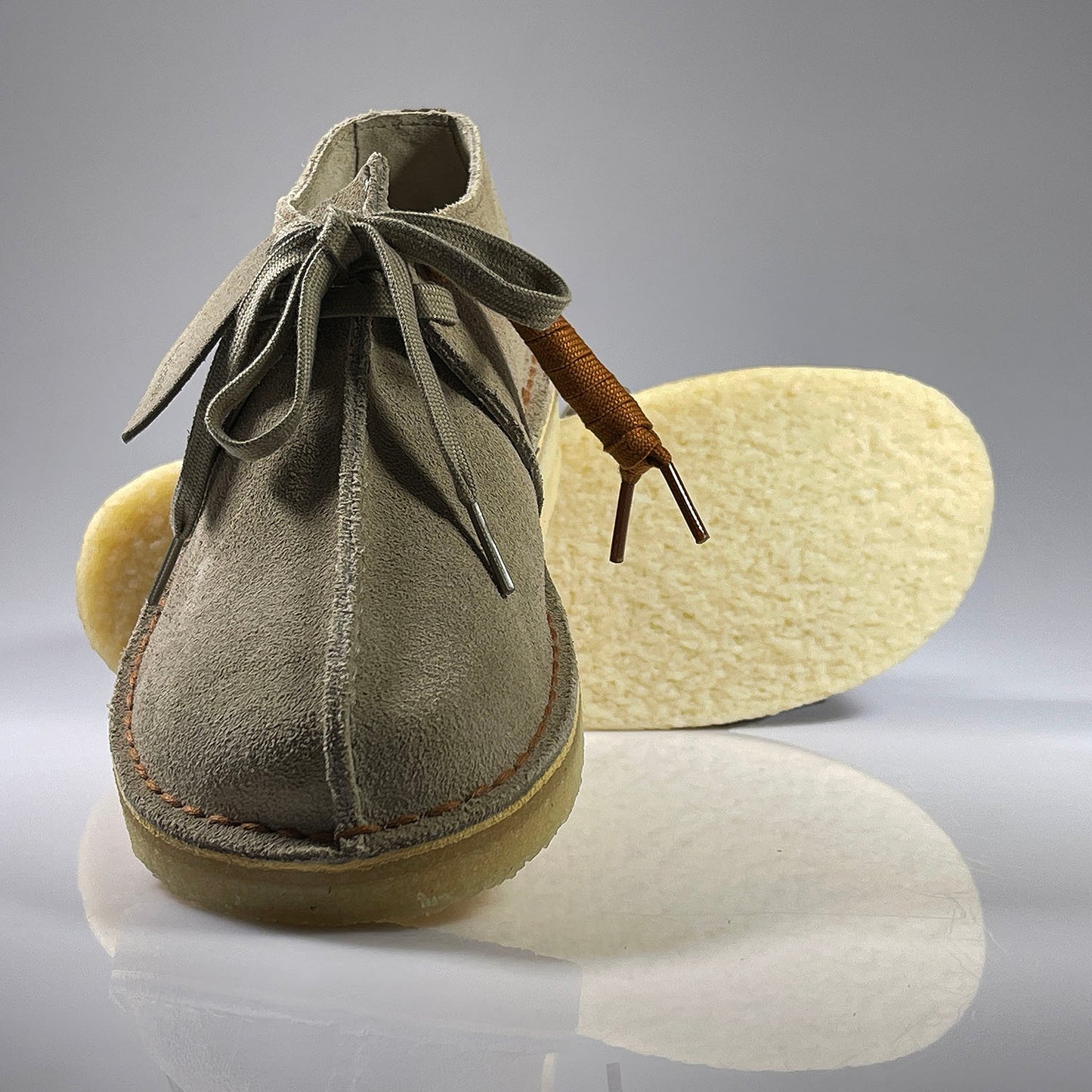 WMNS Desert Trek Suede