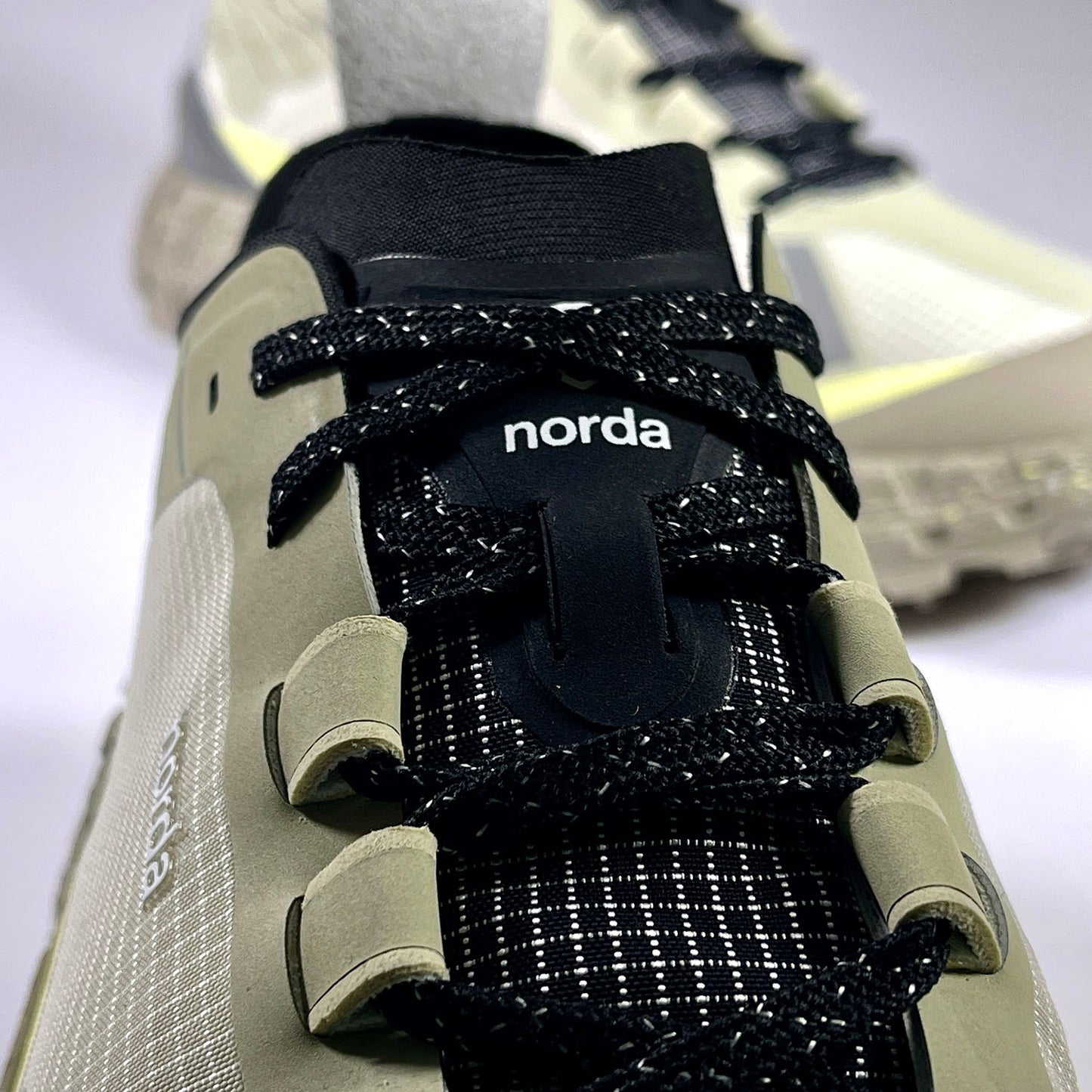 norda 001 A M CALCITE