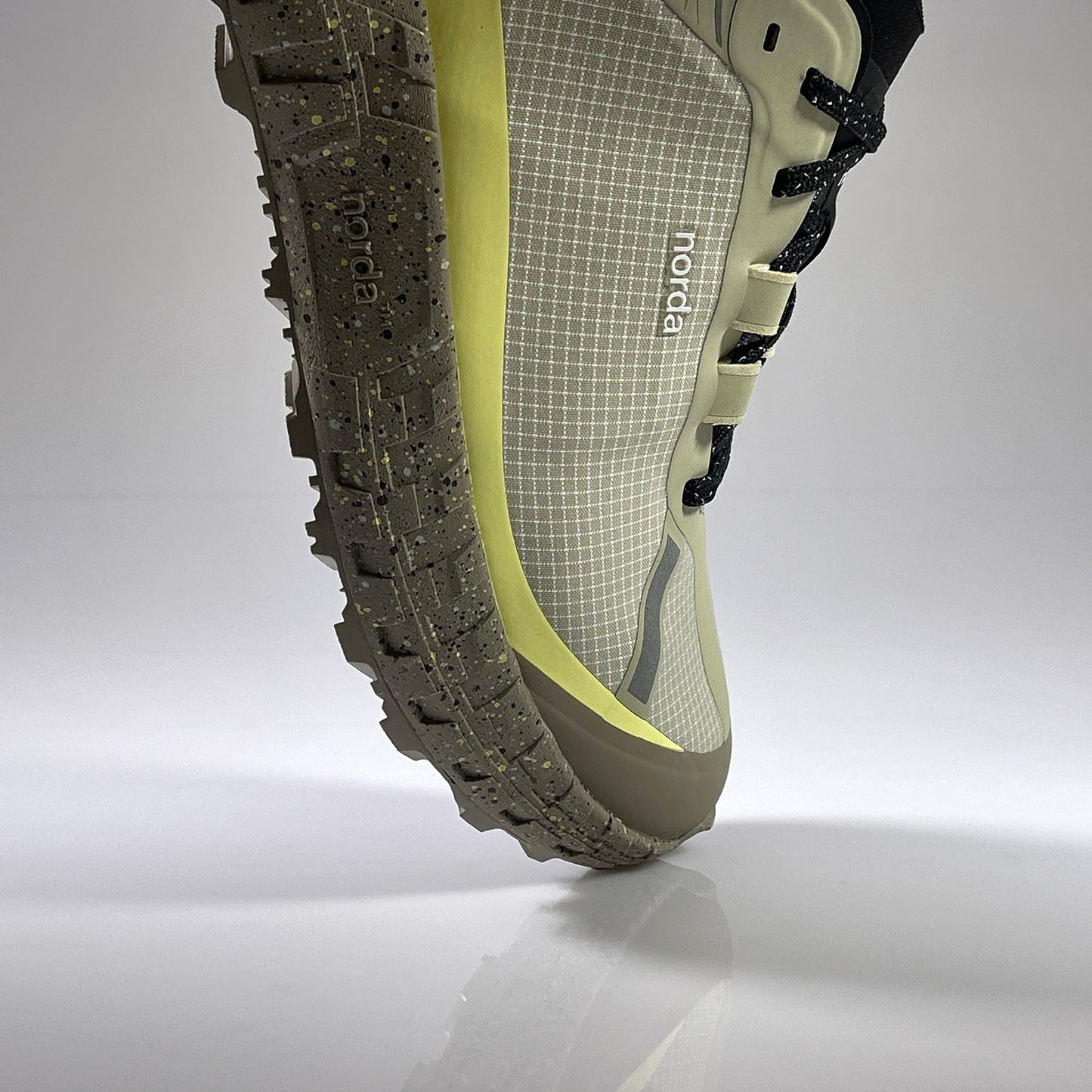 norda 001 A M CALCITE